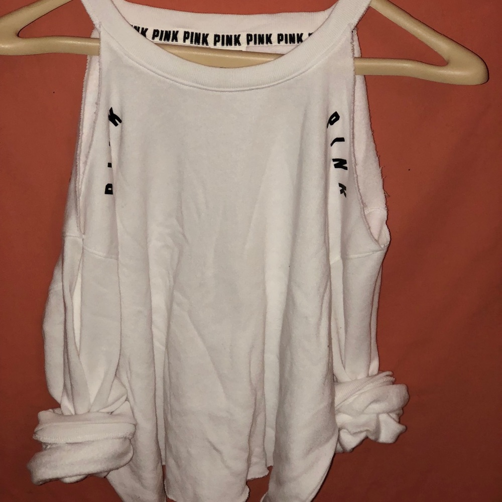 Cold shoulder crew neck